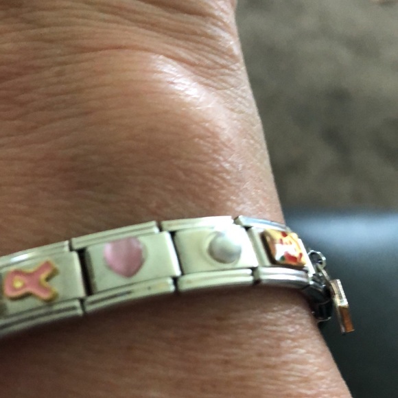 Italian Charm Bracelet with MOM BREAST CANCER 6 Charms Starter Bracelet 18 Link - Picture 3 of 3